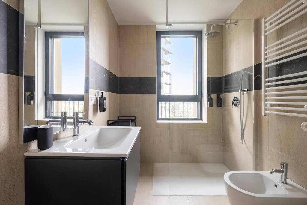 We Home - Uptown74 Bloom Apartment - Milano 외부 사진